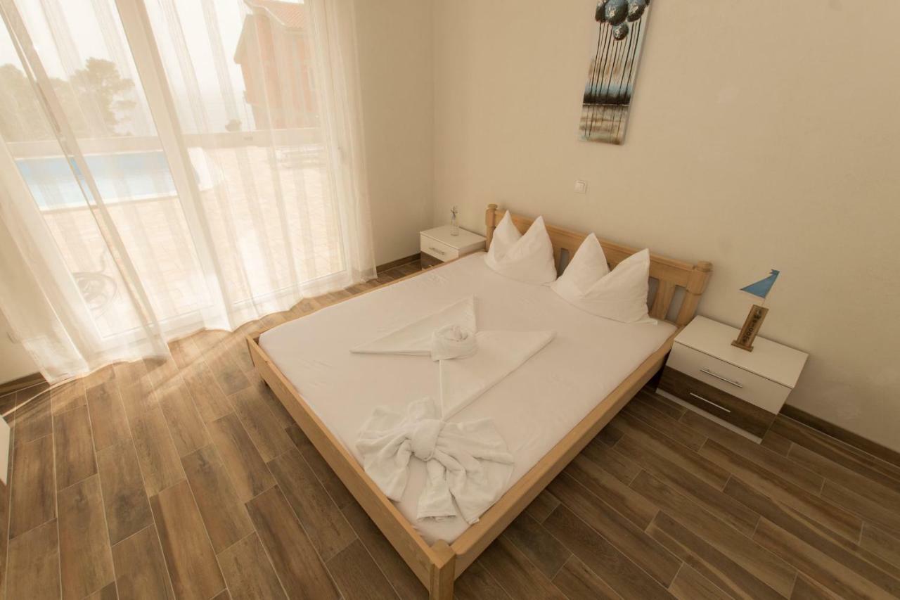 Apartments Matanovi Dvori Makarska Luaran gambar