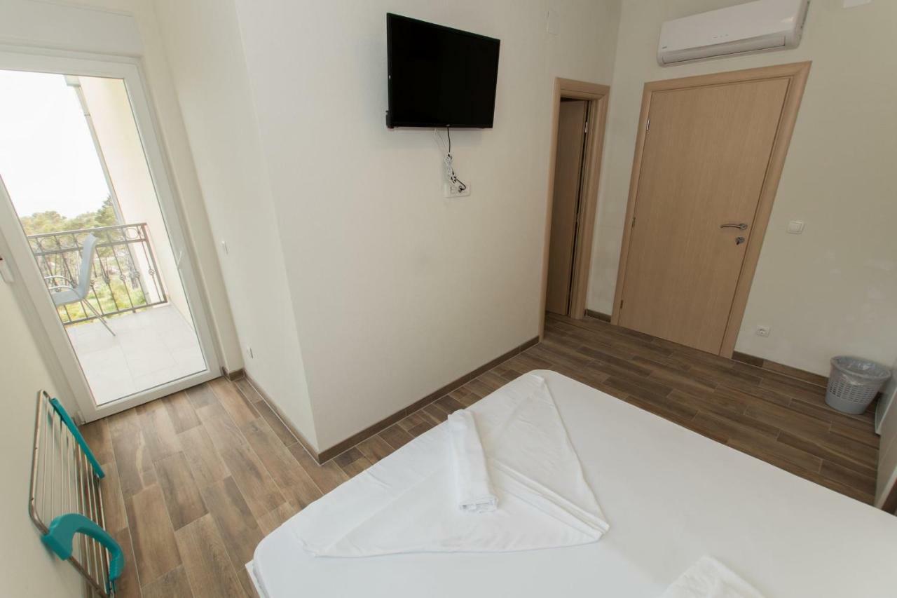 Apartments Matanovi Dvori Makarska Luaran gambar