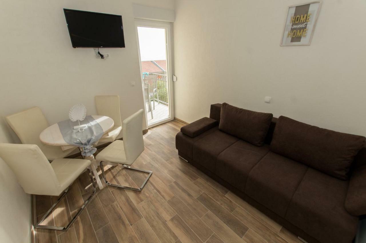 Apartments Matanovi Dvori Makarska Luaran gambar