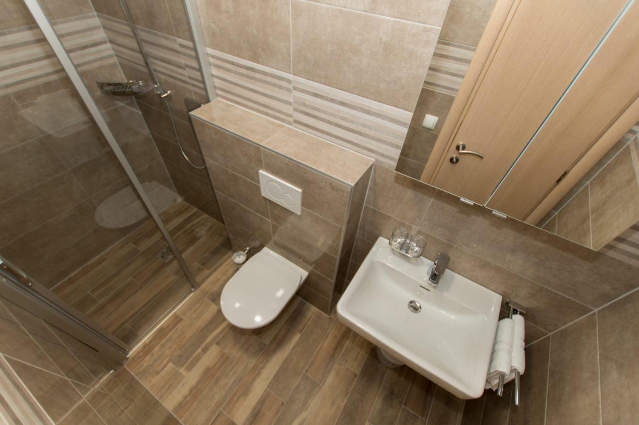 Apartments Matanovi Dvori Makarska Luaran gambar